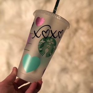 NWT- Starbucks reusable cold cup. Valentine’s Day